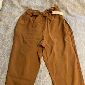 Women’s BCBG paper bag pants NWT